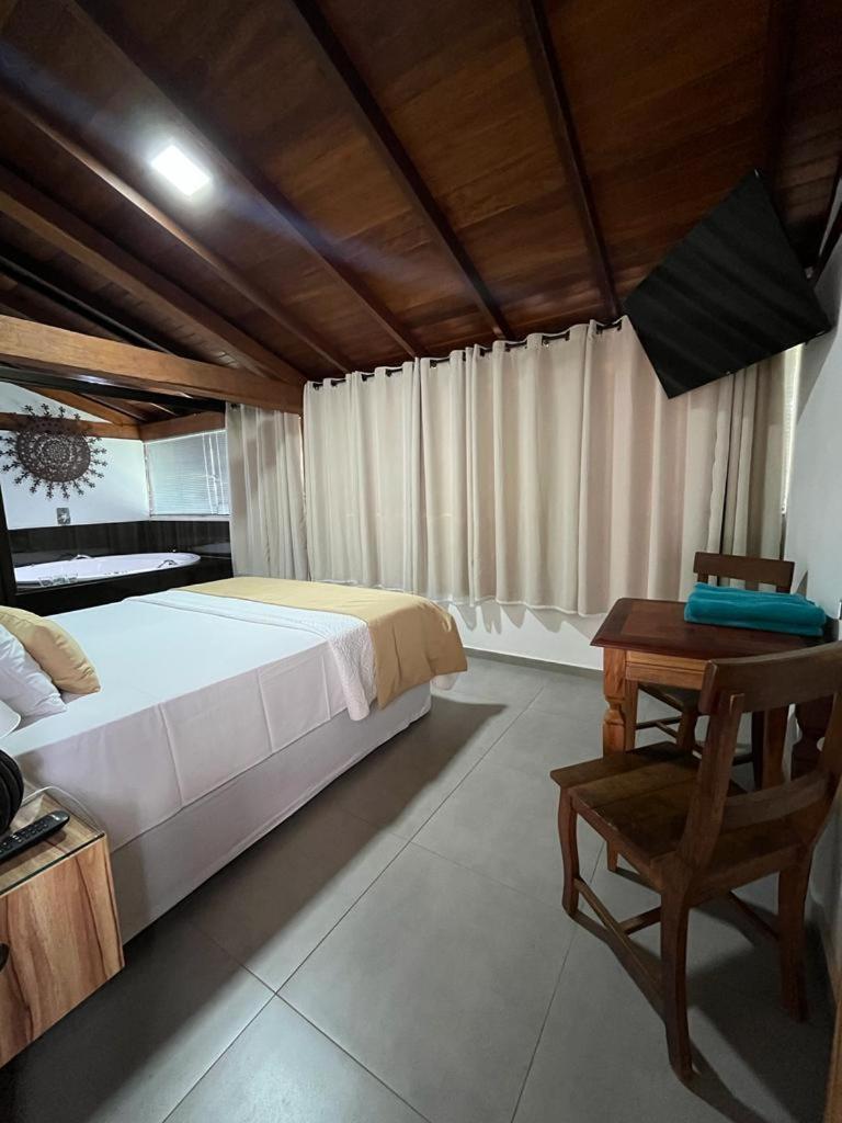 Pousada Mar Mineiro Macacos Nova Lima Luaran gambar